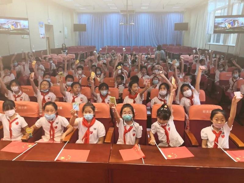 图书馆.jpg 图书馆.jpg