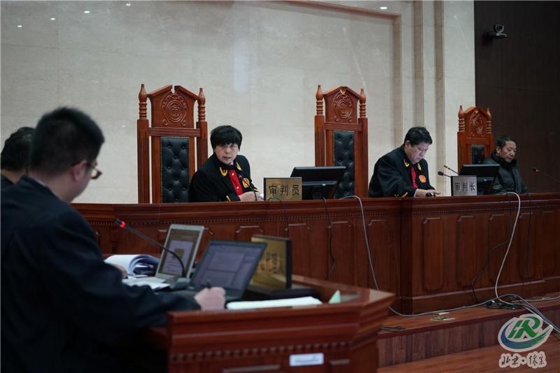怀柔区副区长出庭应诉行政诉讼案件